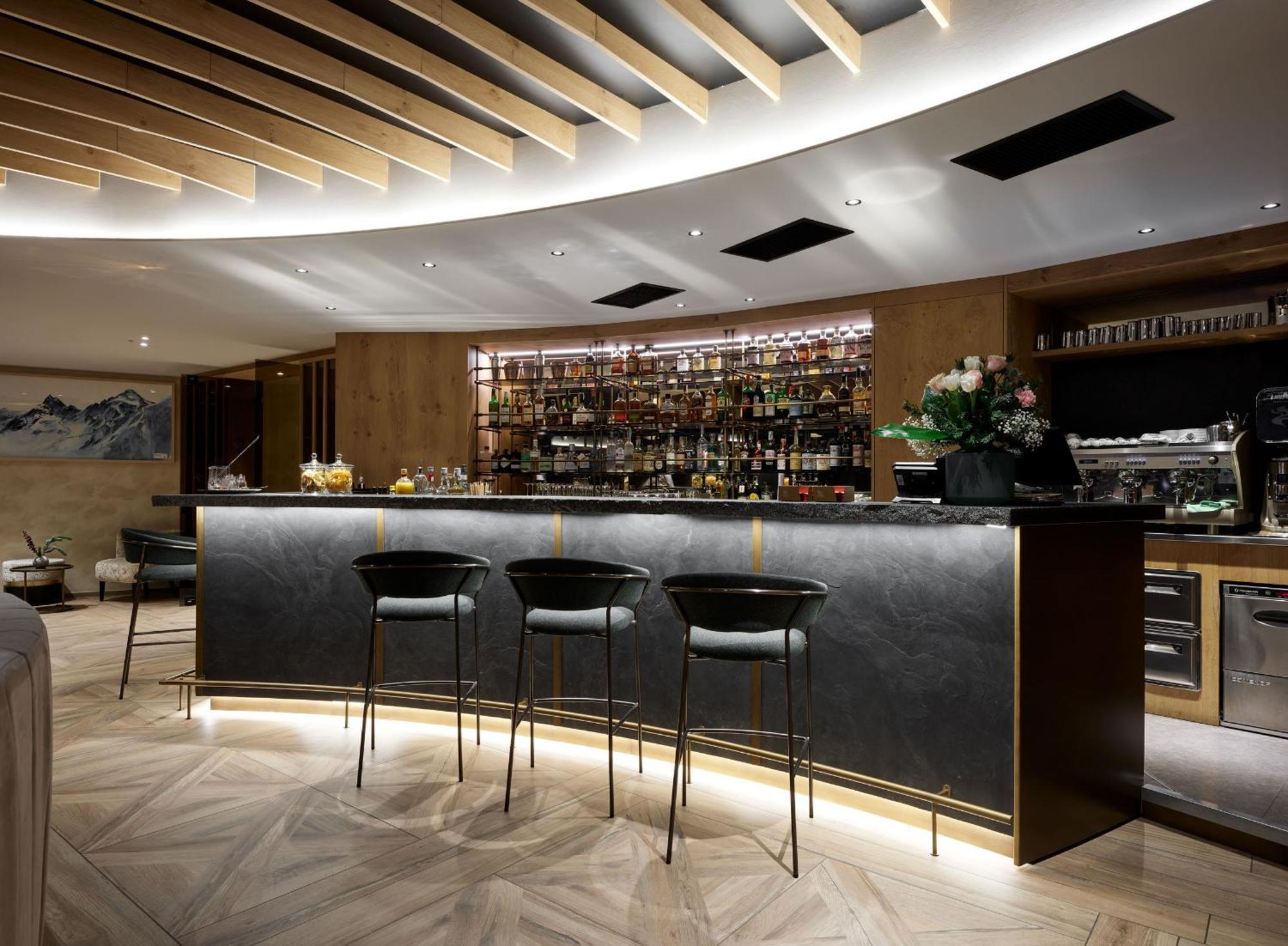Cervino - Vretreats Hotel Breuil-Cervinia Bagian luar foto